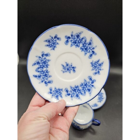 Flow Blue Ironstone Floral Teapot No Lid And Pair Of Teacups W/ Saucers Vintage - Picture 5 of 16